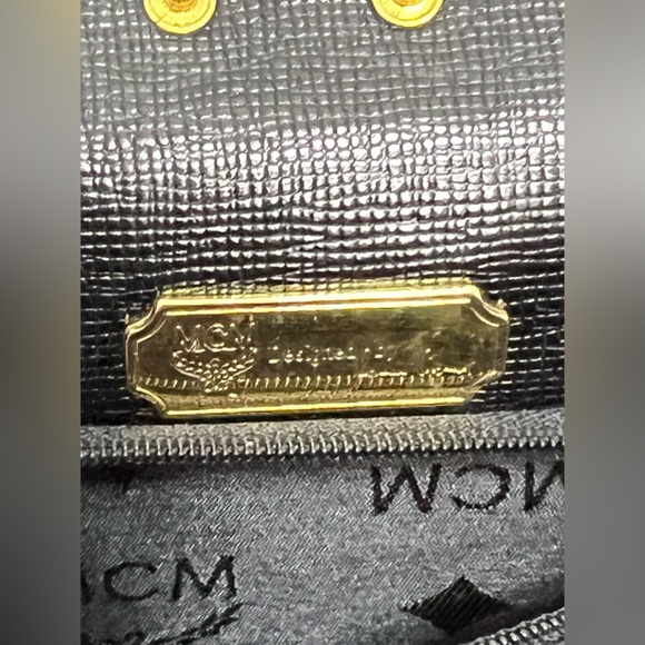 MCM Shoulder Bag Made in Germany - Picture 10 of 11